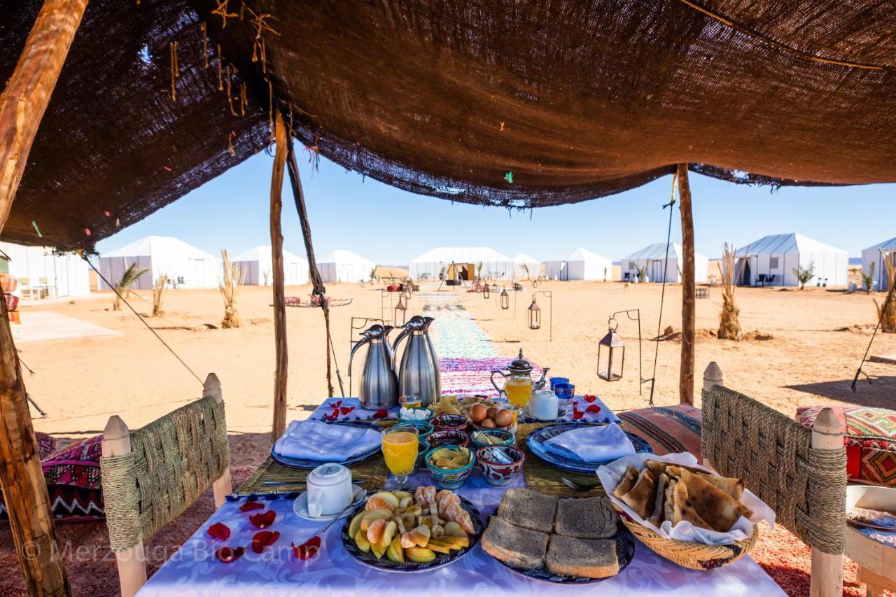 Merzouga Bio Camp Hotell Exteriör bild